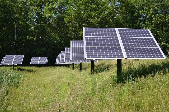 On-Grid vs Off-Grid Solar System – Everything You Need to Know